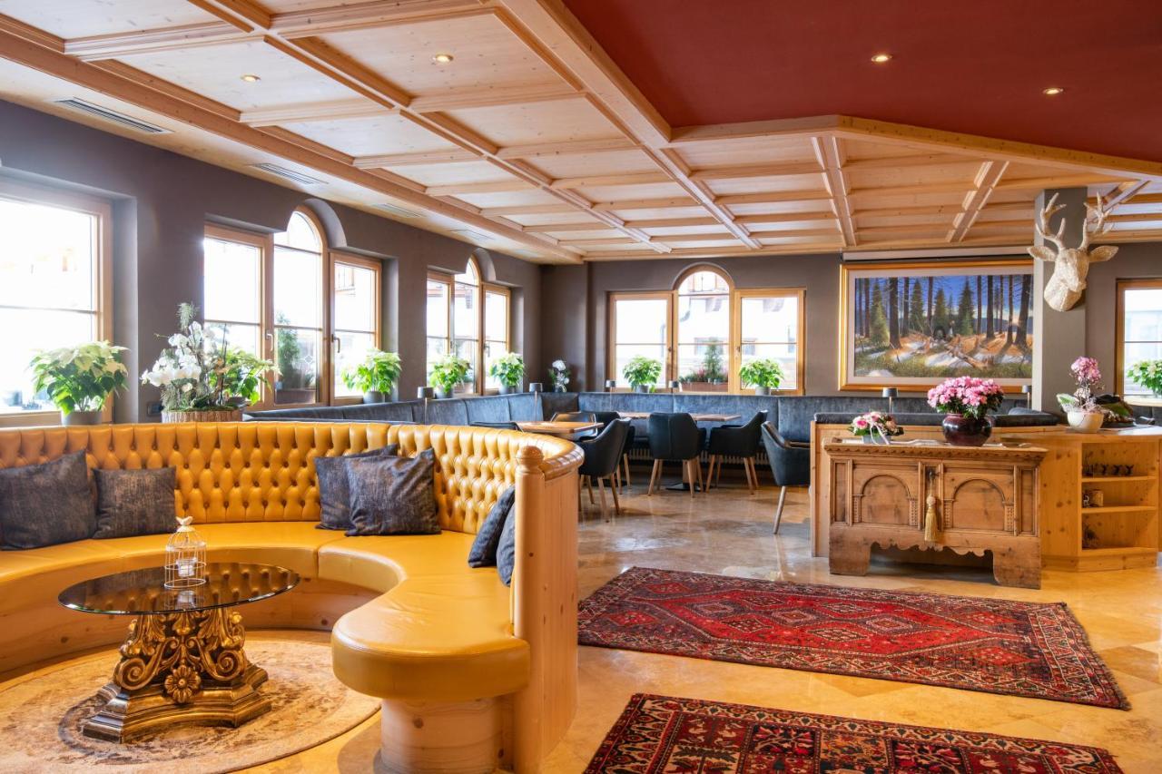 Hotel Somont Sëlva di Val Gardena Eksteriør billede