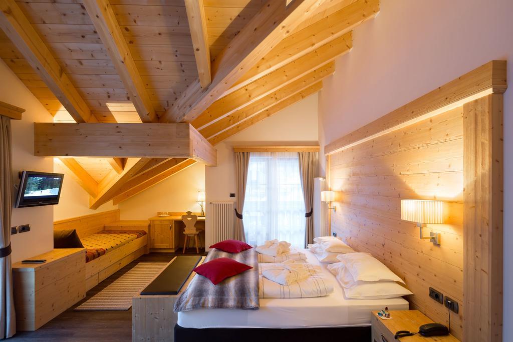 Hotel Somont Sëlva di Val Gardena Eksteriør billede