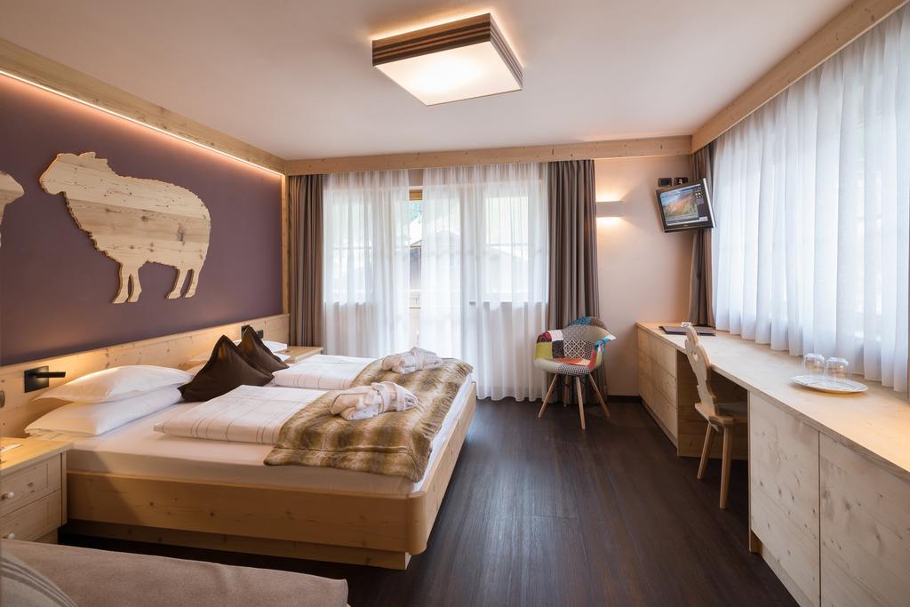 Hotel Somont Sëlva di Val Gardena Eksteriør billede