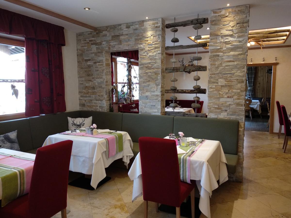 Hotel Somont Sëlva di Val Gardena Eksteriør billede